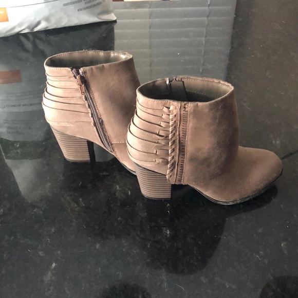 Fergalicious bootie - Picture 3 of 6